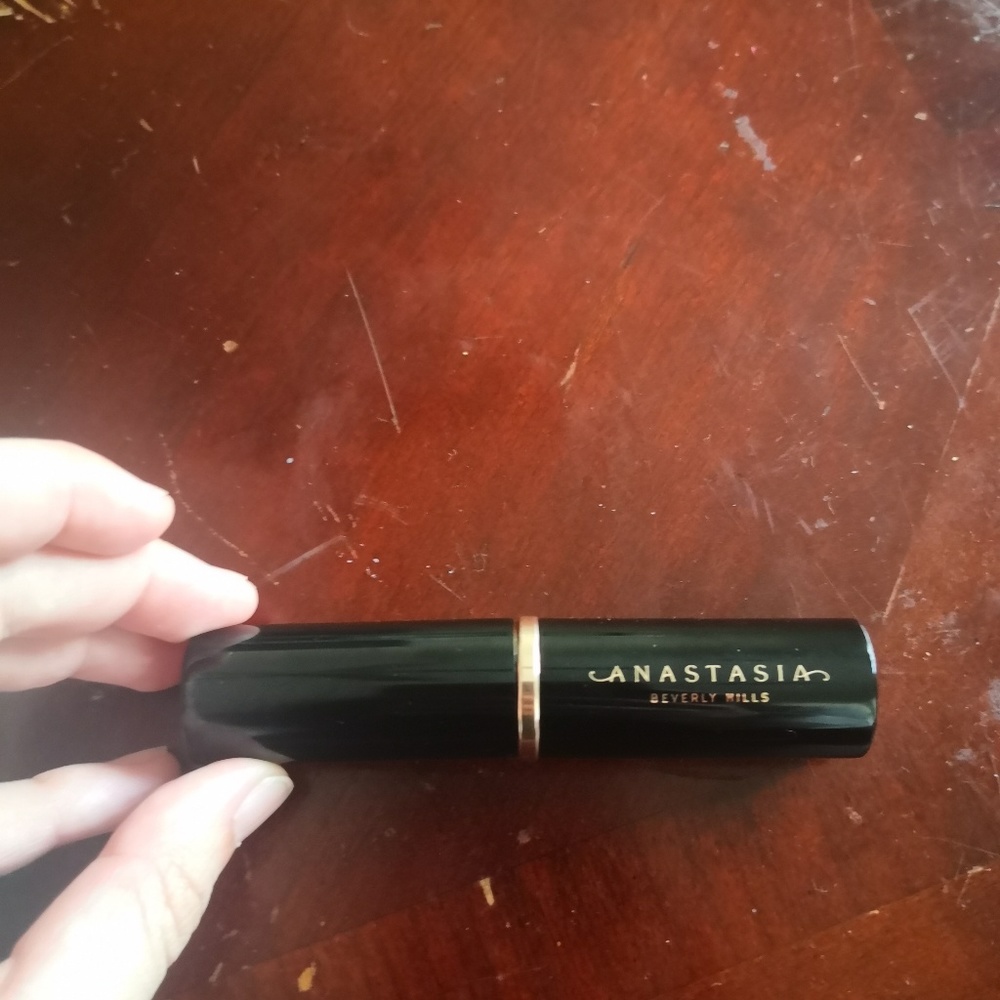 Anastasia Beverly Hills stick foundation